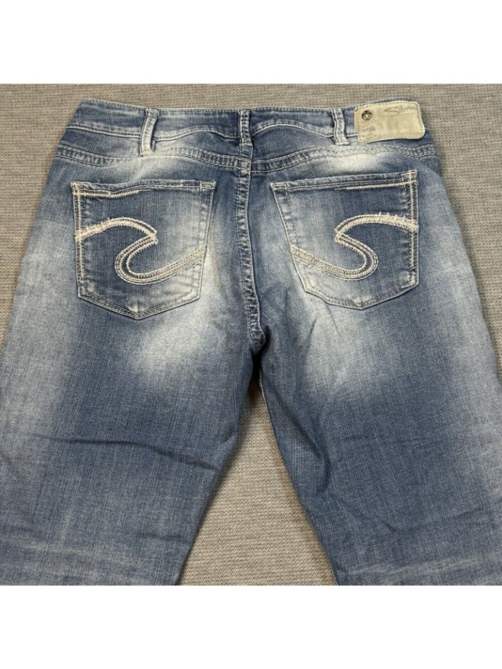 Silver Suki High Capri Jeans Womens Size W30/L22.5 Blue Denim Super Stretch - Picture 4 of 14